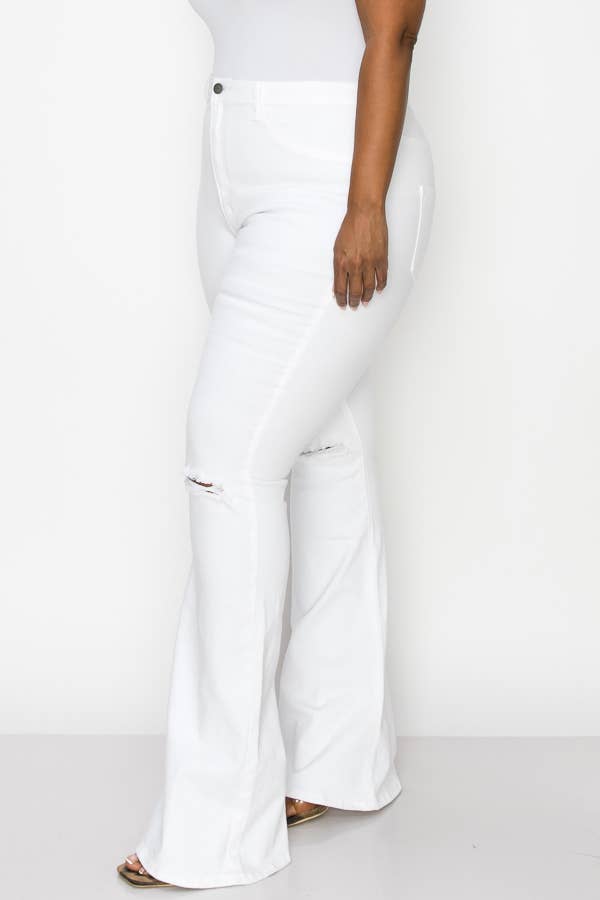 PLUS CURVY FLARE WHITE JEAN