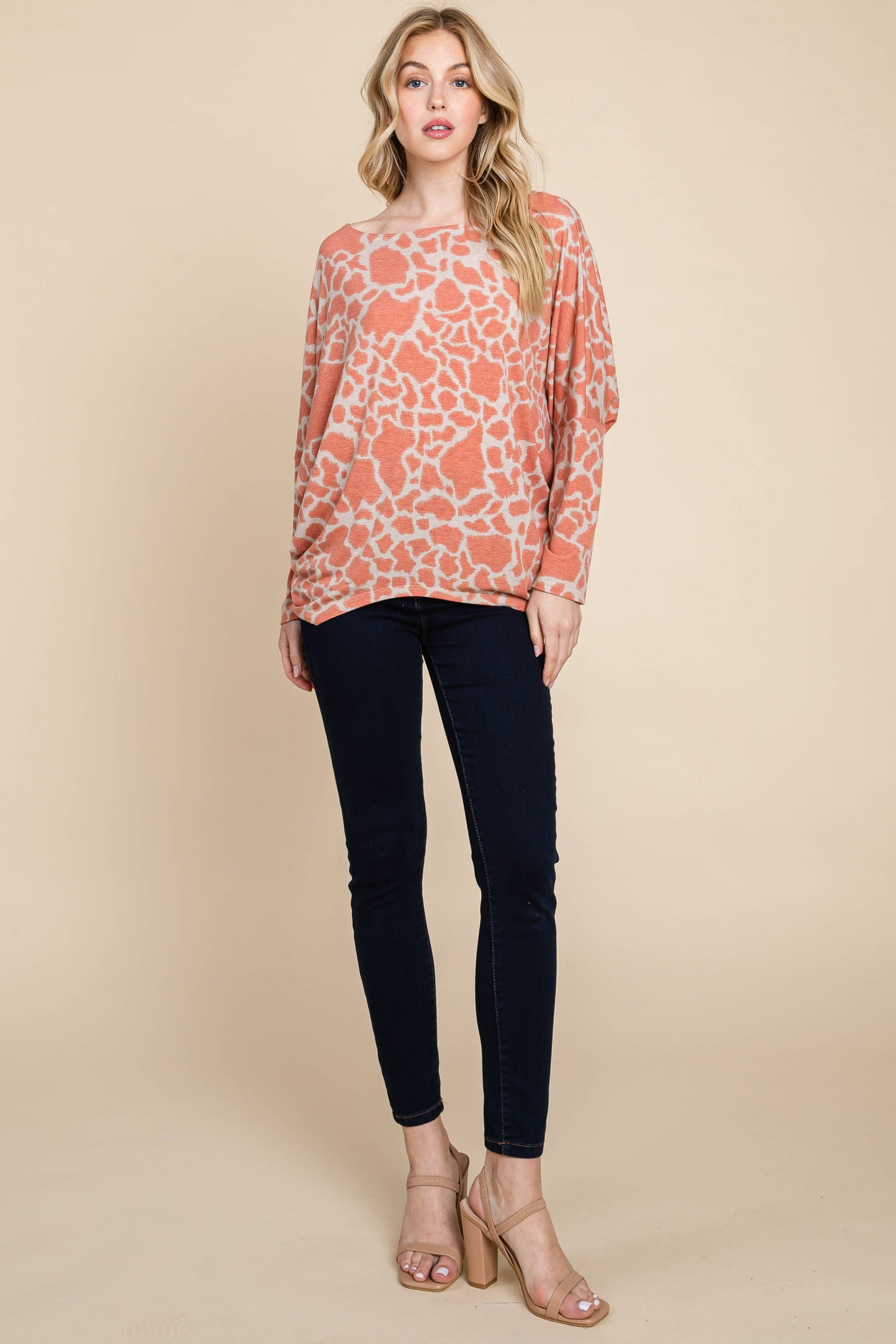 T/R Span Animal Printed Top