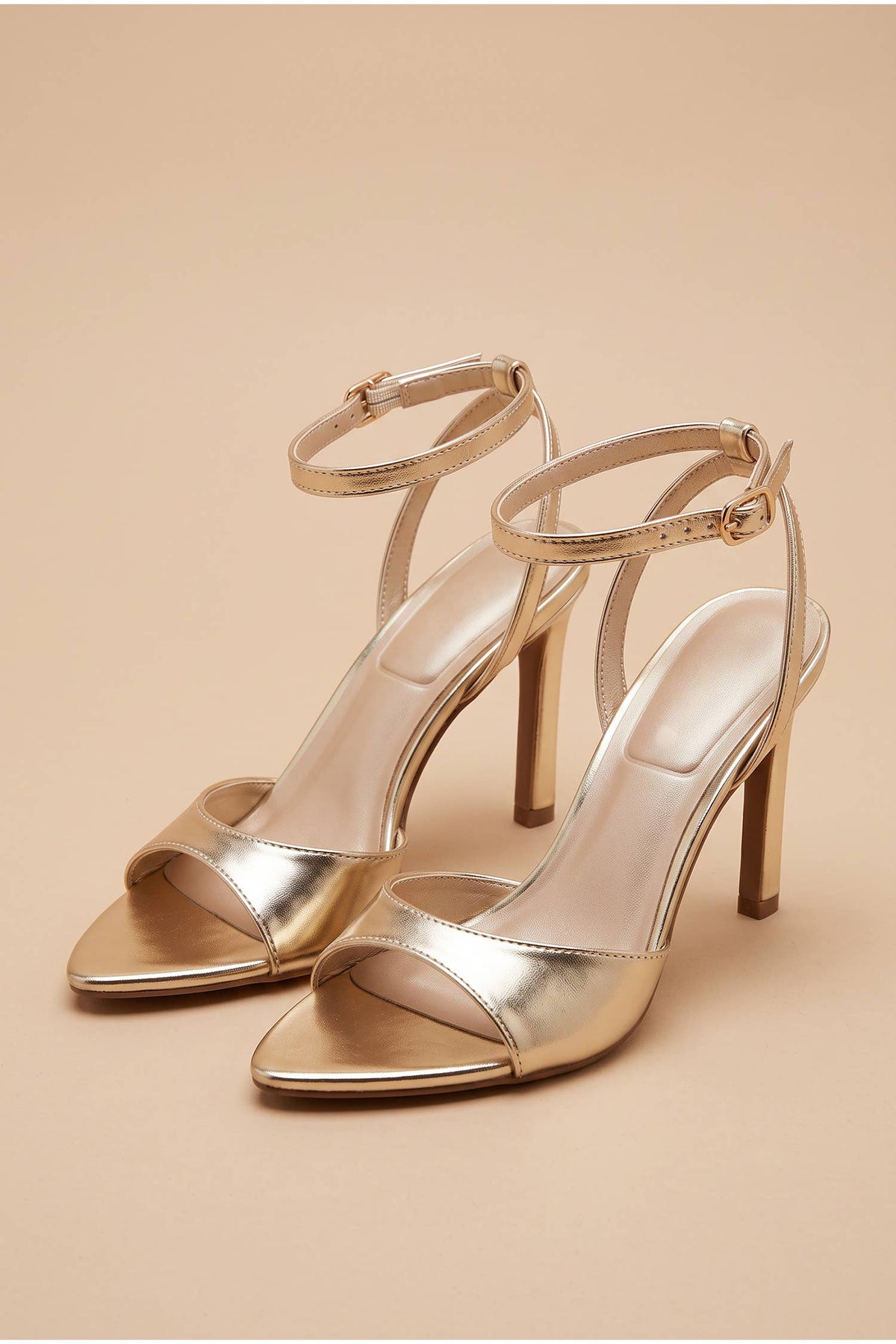JADE-01 - ANKLE STRAP PUMPS