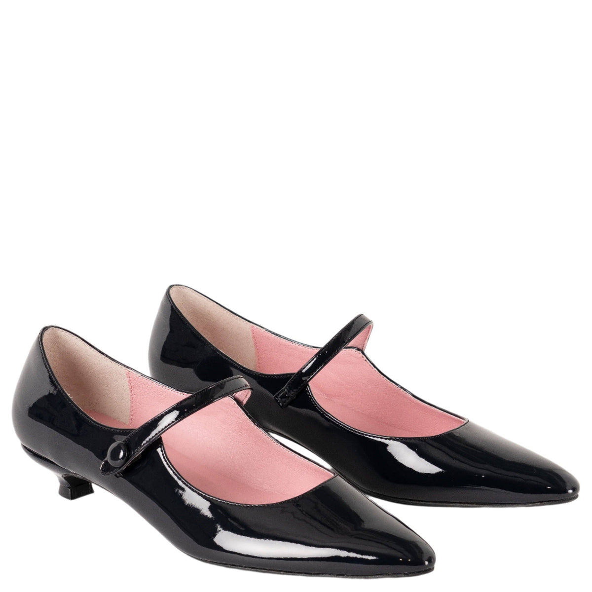 Archive: CHIC-BLACK