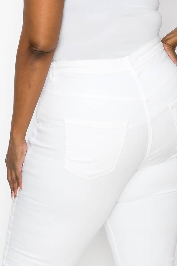 PLUS CURVY FLARE WHITE JEAN