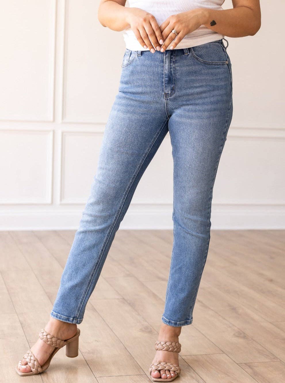 The Mia Mid Wash Skinny Jeans